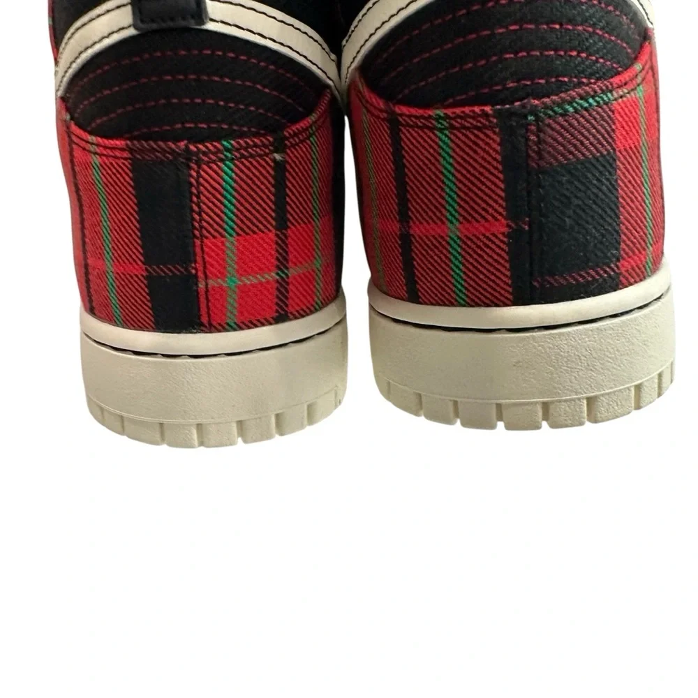 Nike Men's Dunk Hi Retro SE‎ Black University Red Tartan Plaid Size 13 DV0826-00